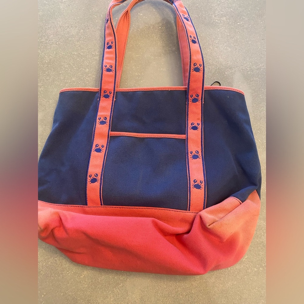 Liz Clairborne Navy and Pinkish/Red Tote Bag with crab design - Picture 2 of 7